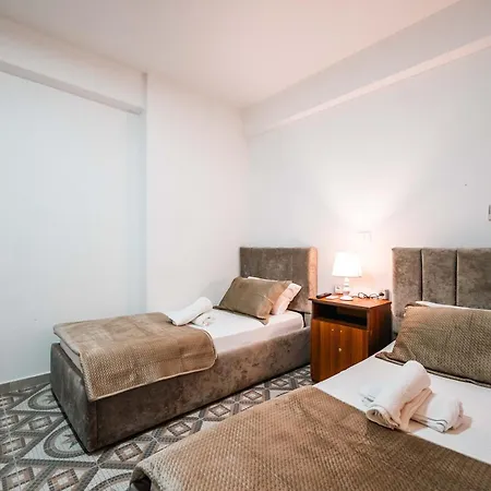 Hotel Kurti Golem (Tirana)