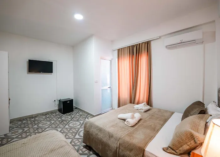 Hotel Kurti